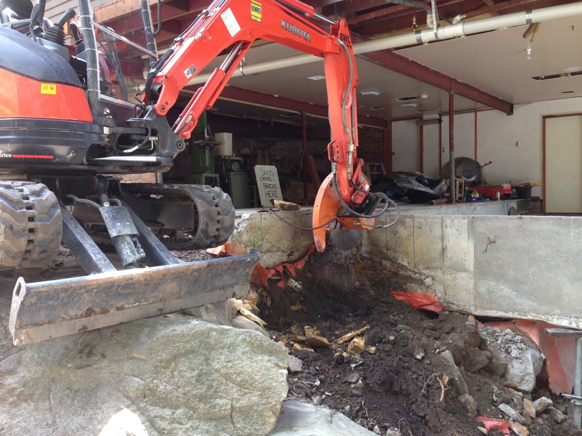 Extend your living area by rock-excavation under the house Cutting in confined spaces with mini-excavators takes away the back breaking work of hand held demolition saws, and reduces the vibrations of hammers.